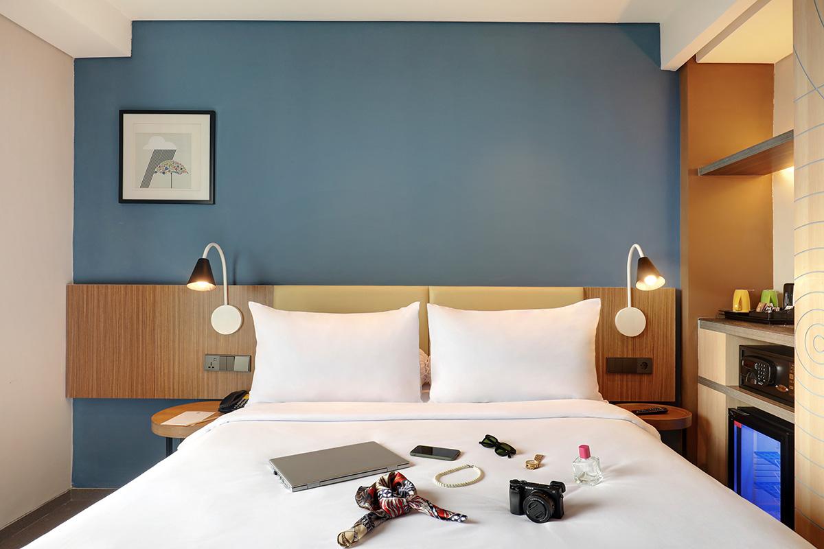 ホテル Ibis Styles Bogor Pajajaran エクステリア 写真